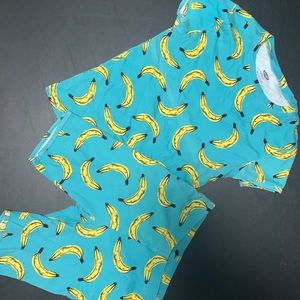 Old Navy boys pajama short set. Some hem stitching is coming undone on shirt.